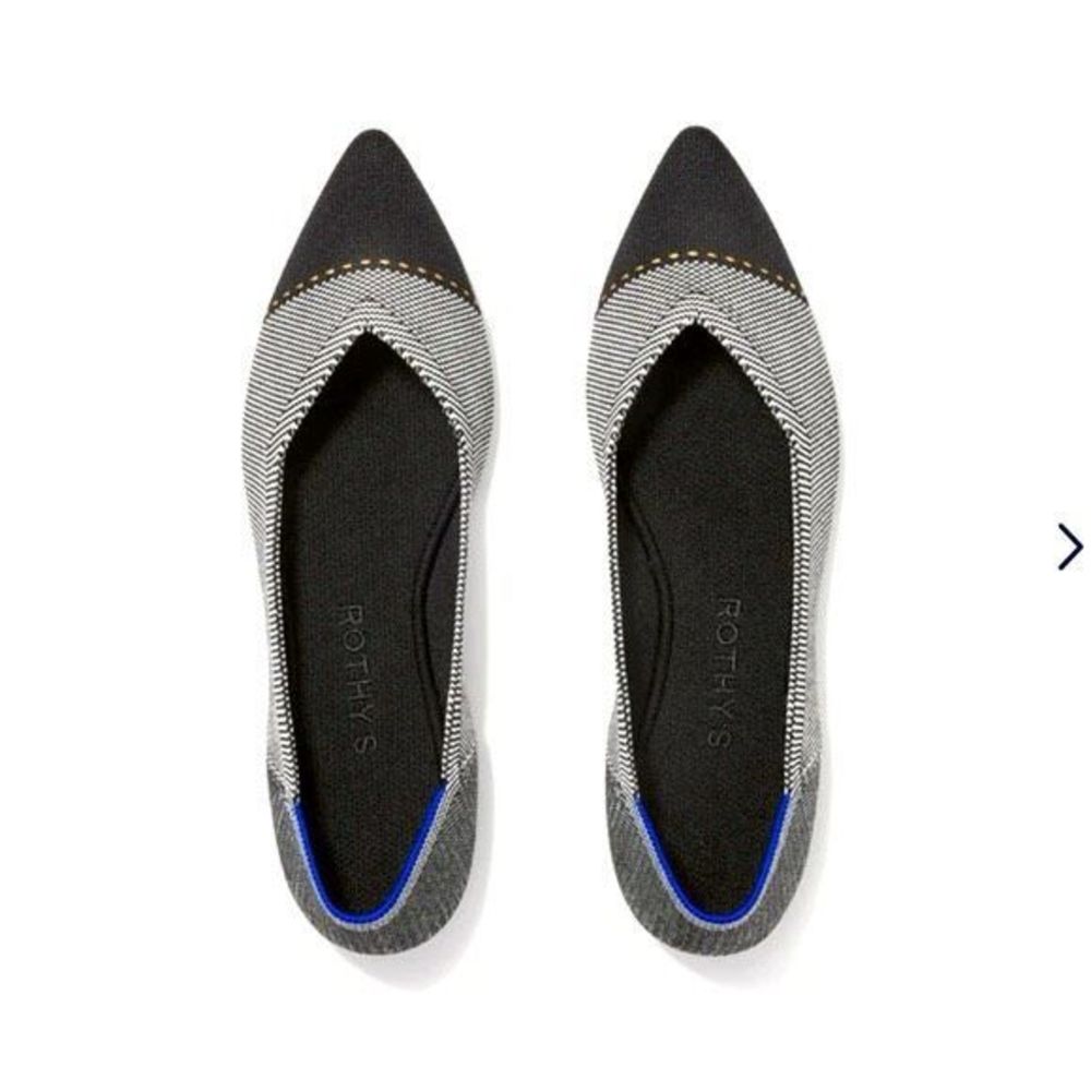 Rothy’s The Point Grey Mist Captoe 8.5 Pointed Toe Slip On Flats Black White